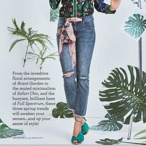 💙 Cabi Jeans Kick it Crop Distressed #5495 Size:4